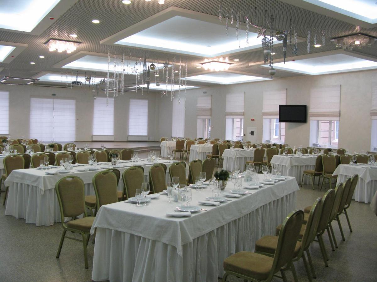 Conference Hall Irpin' Hotell Eksteriør bilde